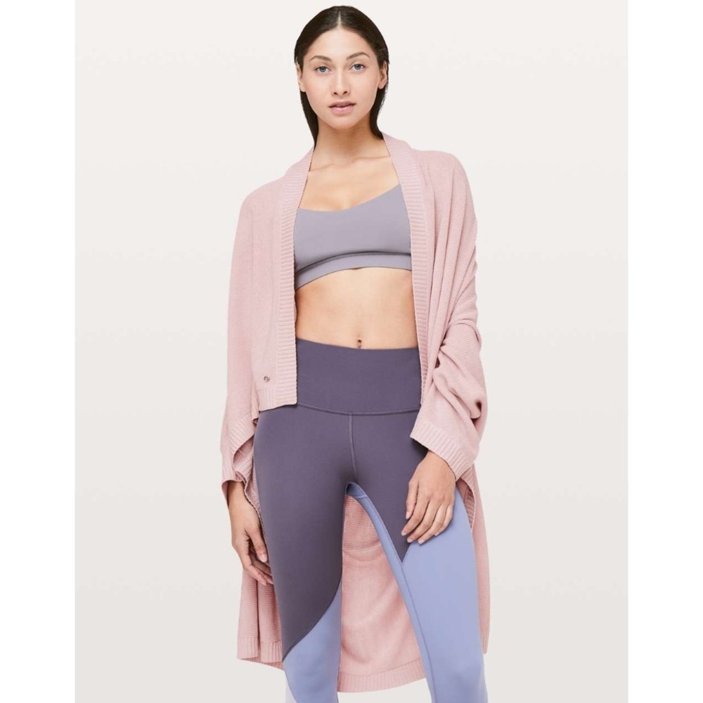 Lululemon Divinity Poncho Women One Size Heathered Misty Pink Ribbed Knit